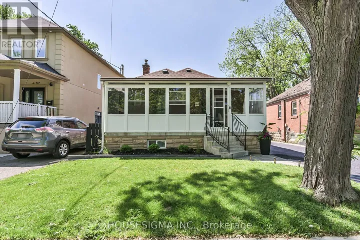 205 WILLIAM STREET, Toronto (Weston), Ontario M9N2H2