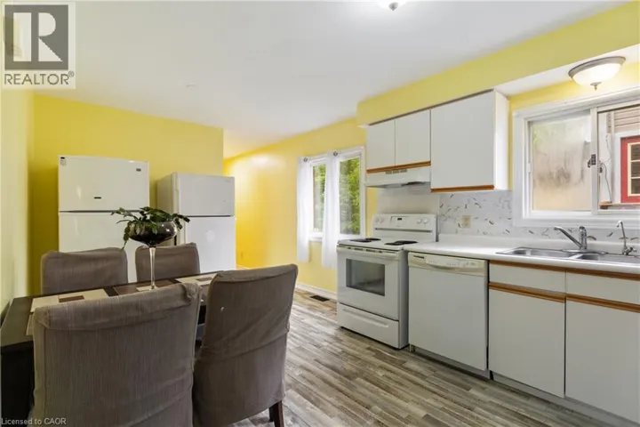 25 SAUNBY Street, London, Ontario N6G1A2