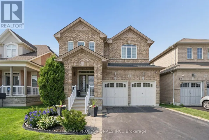 28 ROMA DRIVE, Whitby (Williamsburg), Ontario L1P0B4