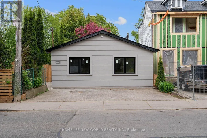 GARDEN SUITE IN THE BACK - 1842 DUNDAS STREET E, Toronto (Greenwood-Coxwell), Ontario M4L1M5