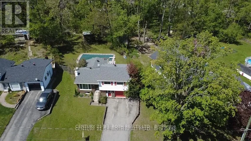 8 SANDRA DRIVE, Orillia, Ontario L3V3G7