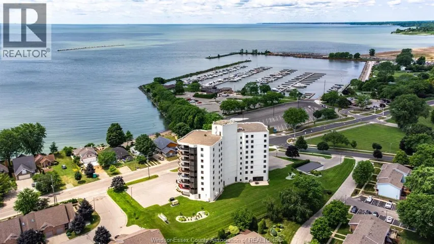 109 ROBSON Unit# 403, Leamington, Ontario N8H3V4