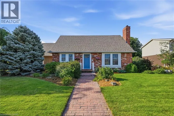 12 HUNTINGTON Lane, St. Catharines, Ontario L2S3J5