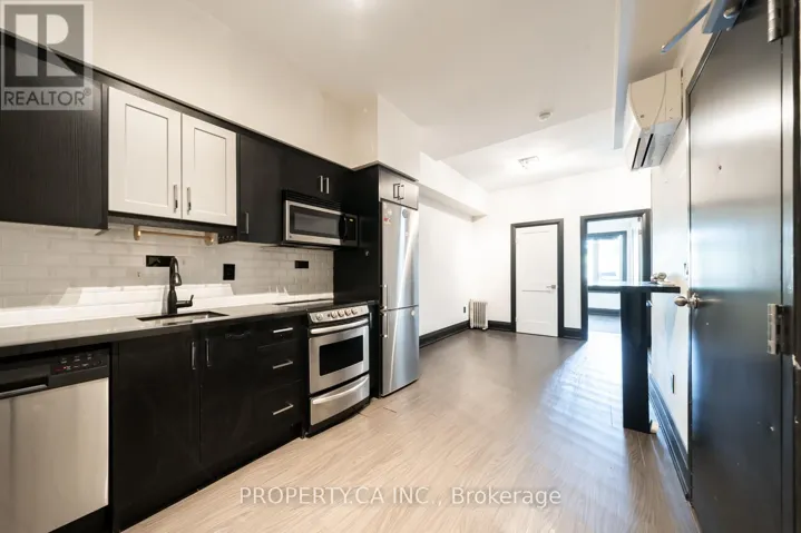 3 - 960 QUEEN STREET W, Toronto (Trinity-Bellwoods), Ontario M6J1G8