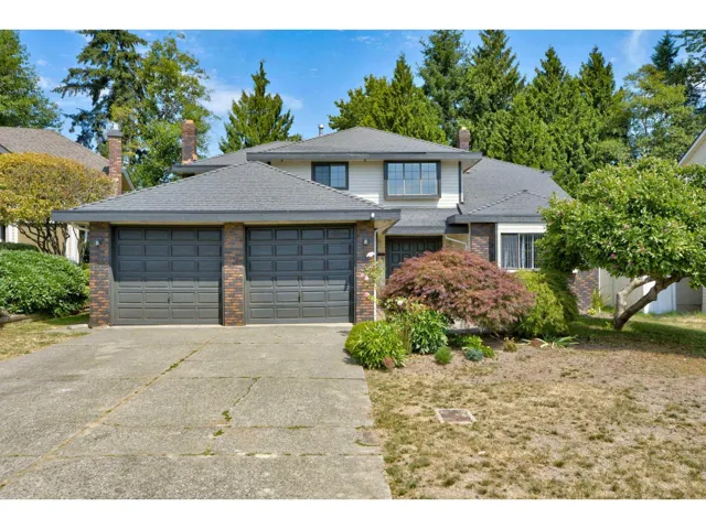 16327 NORTHGLEN CLOSE, Surrey, British Columbia V4N1X8