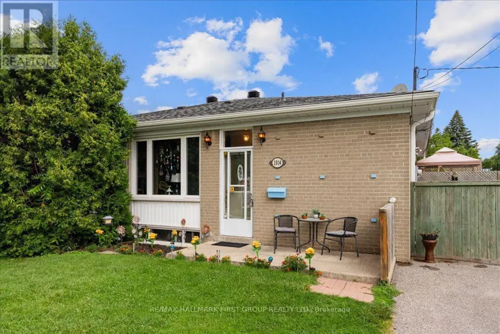 1014 DUNLOP STREET E, Whitby (Downtown Whitby), Ontario L1N1T4