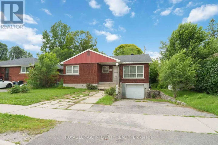 1274 WOODROFFE AVENUE, Ottawa, Ontario K2C2T6