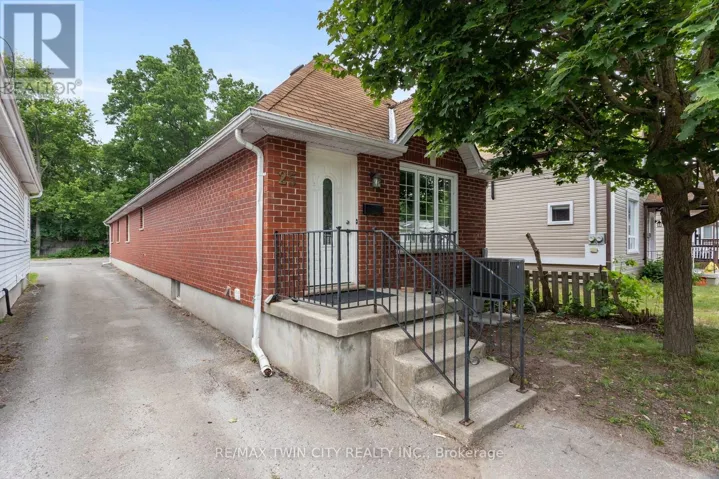 25 SAUNBY STREET, London North (North K), Ontario N6G1A2
