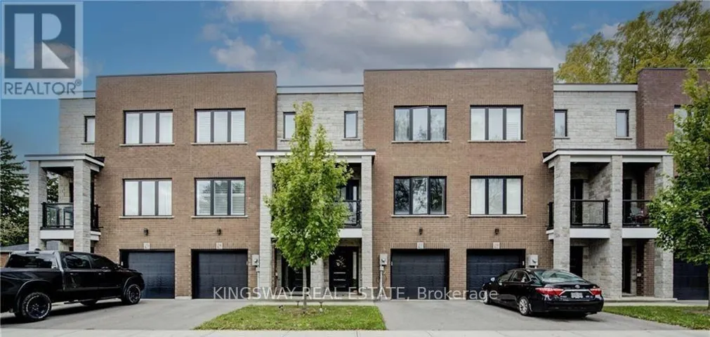 33 JARVIS STREET, Brantford, Ontario N3T4A7