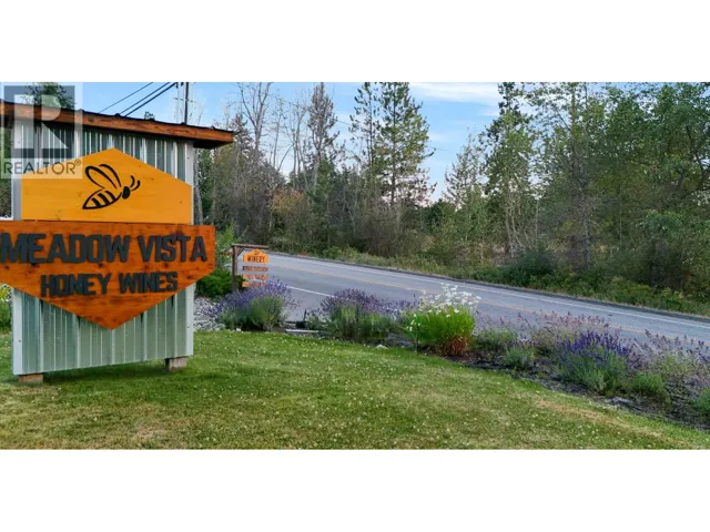 3975 June Springs Road, Kelowna, British Columbia V1W4E4