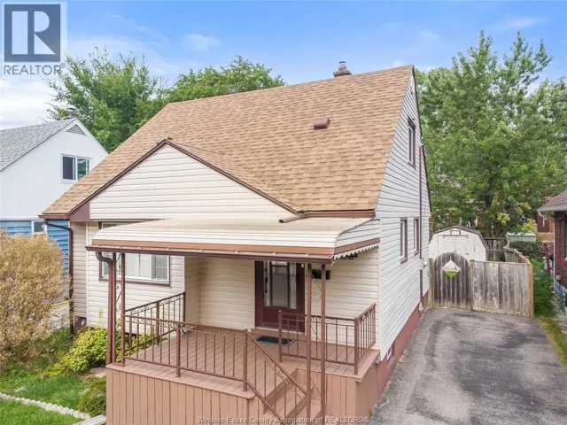 1944 GEORGE AVENUE, Windsor, Ontario N8W4M1