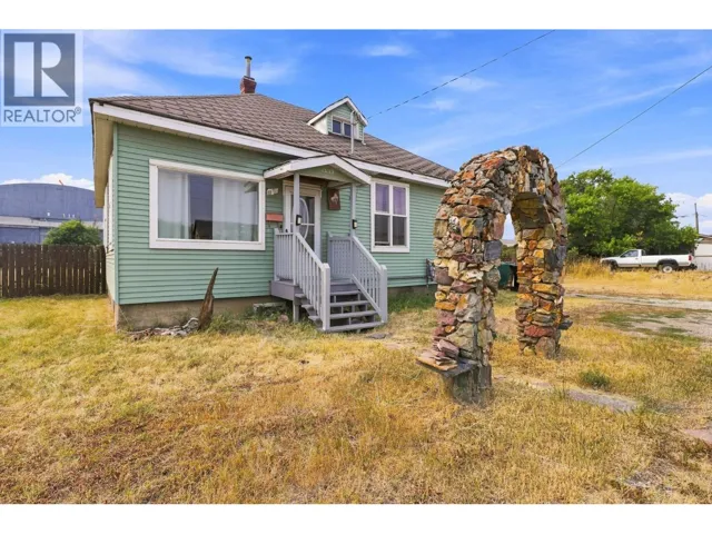 1415 4 Street N, Cranbrook, British Columbia V1C3L6