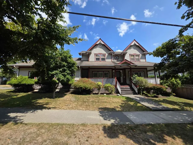 7948 160TH STREET, Surrey, British Columbia V4N0T9