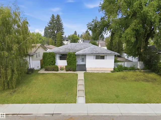 11548 41 AV NW NW, Edmonton, Alberta T6J0V1