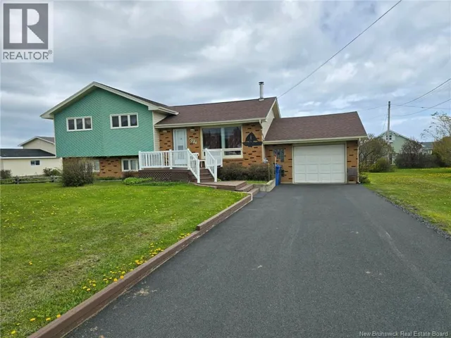 627 Principale Street, Pointe-Verte, New Brunswick E8J2P7