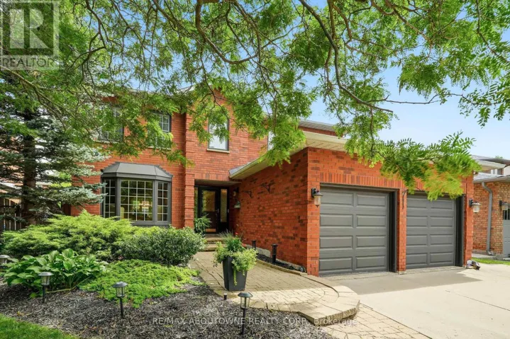 89 WALDIE ROAD, Oakville (BR Bronte), Ontario L6L6G5