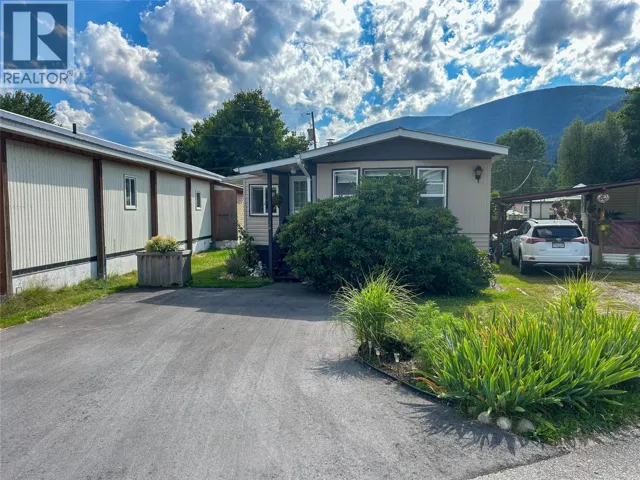 2714 LOWER 6 MILE Road Unit# 26, Nelson, British Columbia V1L6L4