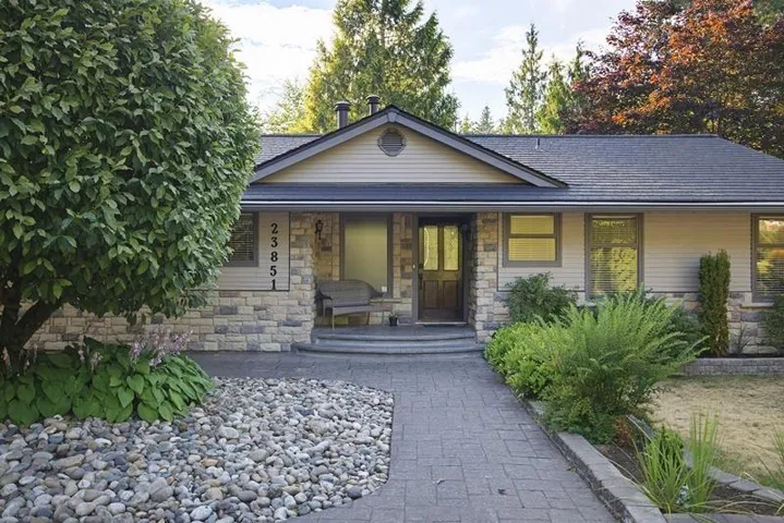 23851 58A AVENUE, Langley, British Columbia V2Z1A5