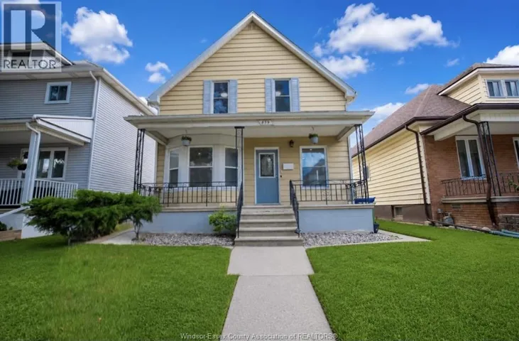 859 Pierre, Windsor, Ontario N9A2K6