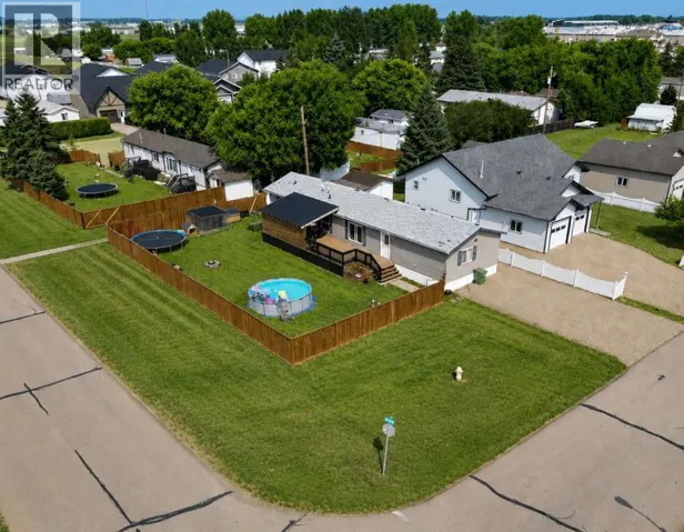 10226 103 Ave, La Crete, Alberta T0H2H0