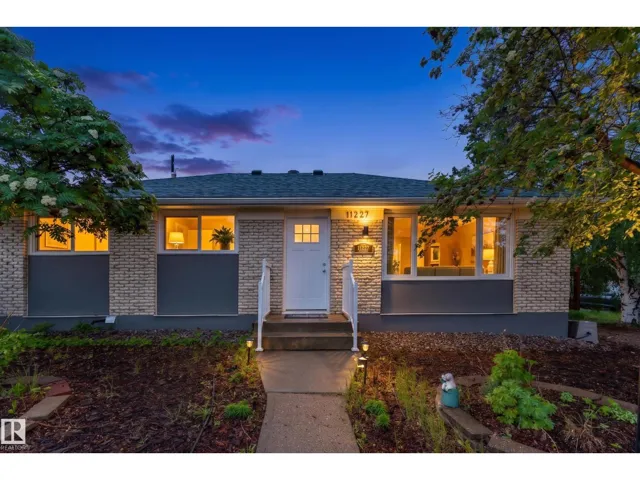 11227 40 AV NW, Edmonton, Alberta T6J0P9