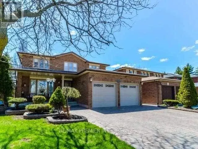 29 CARMEN CRESCENT, Vaughan (East Woodbridge), Ontario L4L5P9