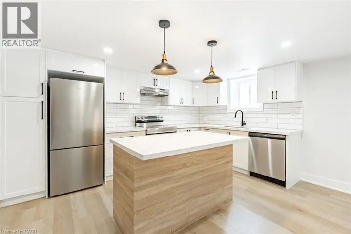 172 FENNELL Avenue E Unit# Lower, Hamilton, Ontario L9A1S3
