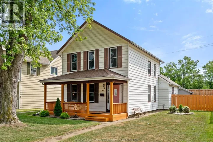47 Sandwich STREET South, Amherstburg, Ontario N9V1Z5
