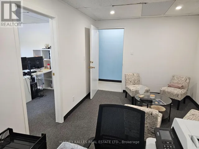 6 - 71 GLEN CAMERON ROAD, Markham (Thornhill), Ontario L3T1P5