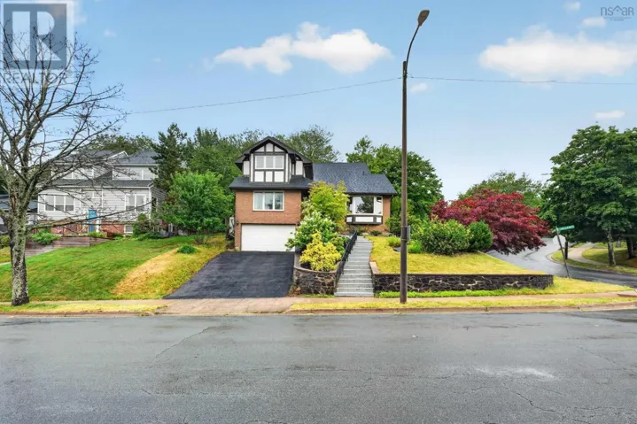 3 Trillium Terrace, Clayton Park, Nova Scotia B3M3P5