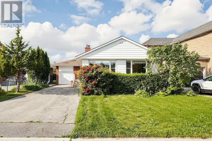 32 ALLONSIUS DRIVE, Toronto (Eringate-Centennial-West Deane), Ontario M9C3N5