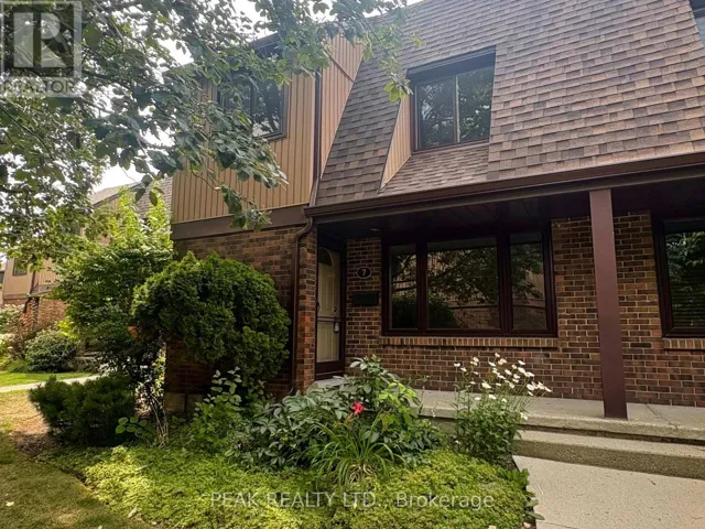 7 - 279 SANDOWNE DRIVE, Waterloo, Ontario N2K2C1