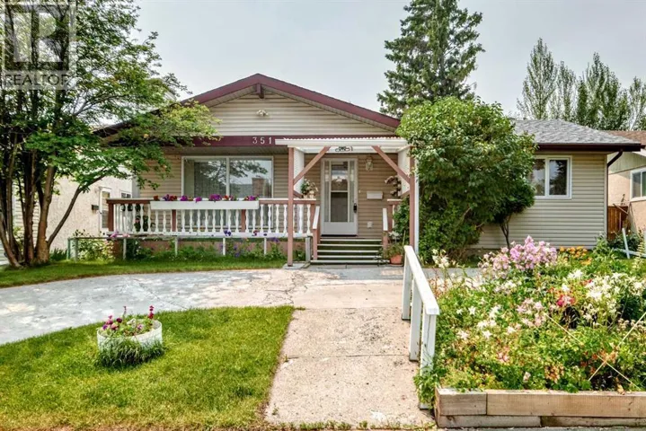 351 Cedarpark Drive SW, Calgary, Alberta T2W2J5