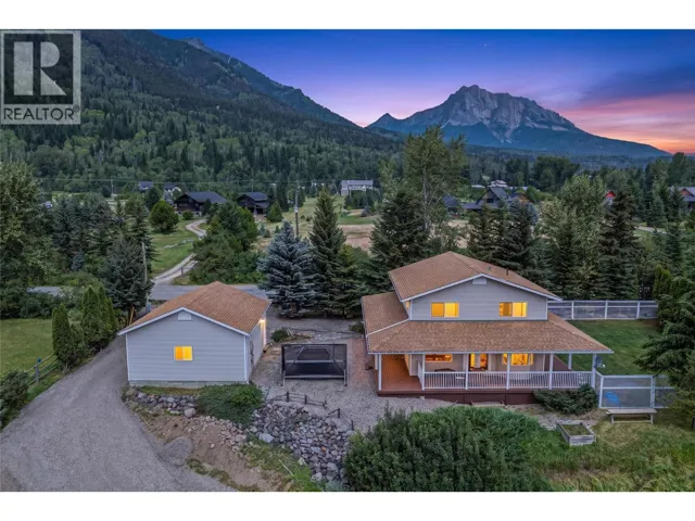 6152 Cunliffe Road Road, Fernie, British Columbia V0B1M5
