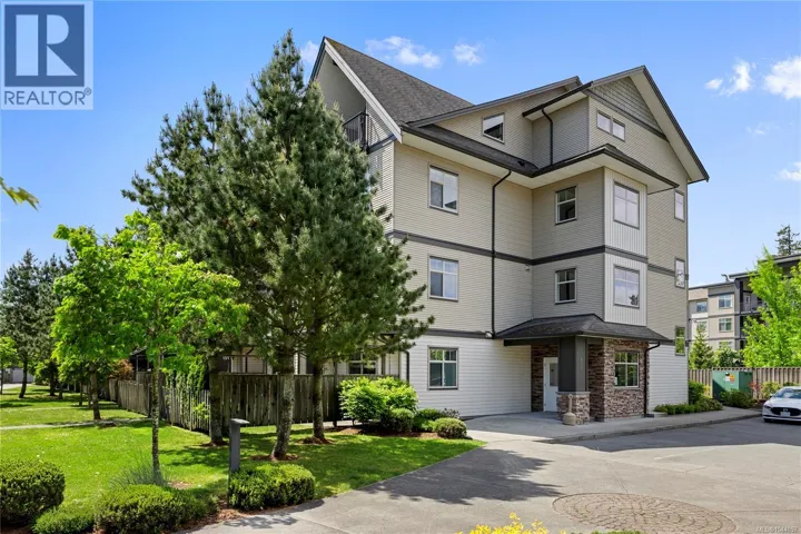 204 2117 Meredith Rd, Nanaimo, British Columbia V9S2N2