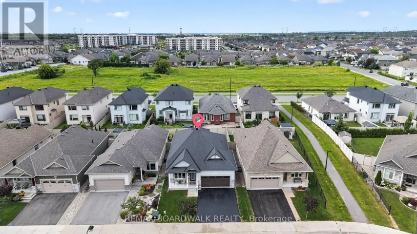 522 ACE STREET, Ottawa, Ontario K2V0E8
