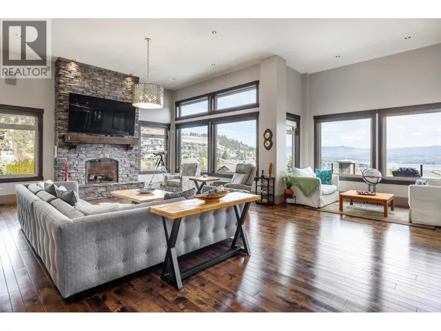 1524 Vineyard Drive, West Kelowna, British Columbia V4T2Y7