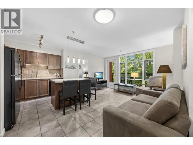 654 COOK Road Unit# 250, Kelowna, British Columbia V1W3G7