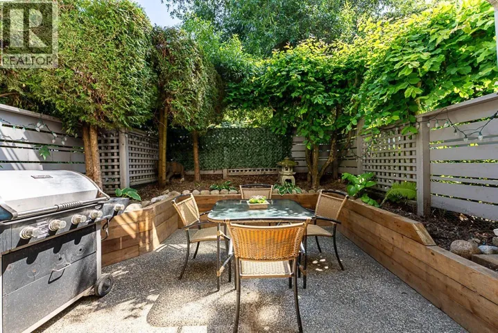 105 735 W 15TH AVENUE, Vancouver, British Columbia V5Z1R6