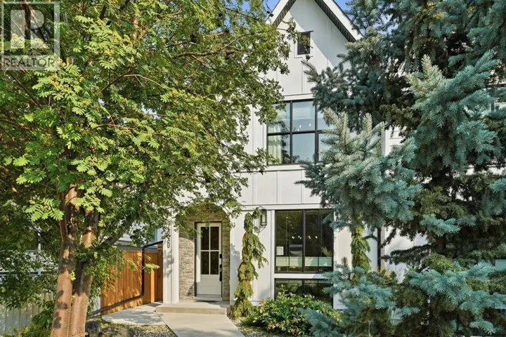 736 35 Street NW, Calgary, Alberta T2N2Z5