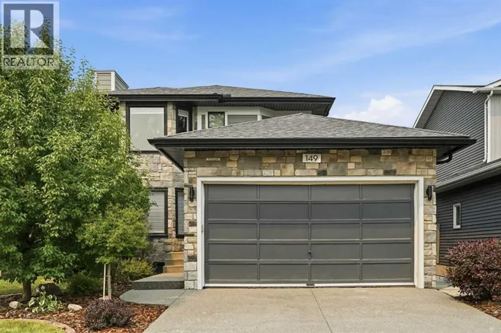 149 Riverglen Close SE, Calgary, Alberta T2C3W3