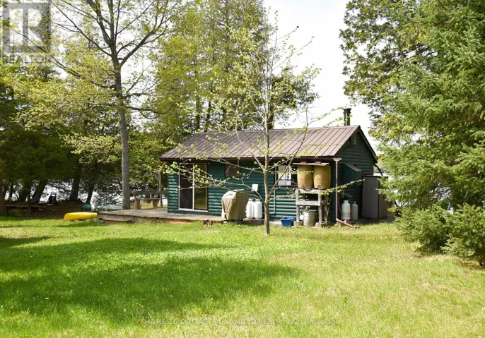 2102 CLYDE LAKE LANE, Lanark Highlands, Ontario K0G1K0
