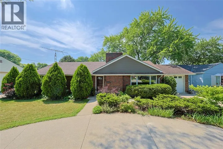 1023 London ROAD, Sarnia, Ontario N7S1N9