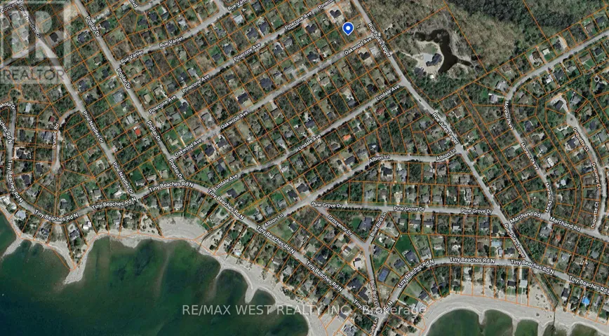 6 OAKWOOD AVENUE, Tiny, Ontario N3Y1H3