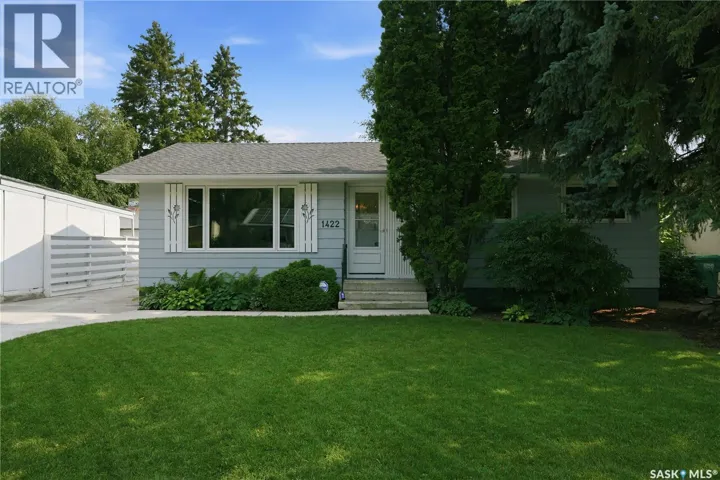 1422 East HEIGHTS, Saskatoon, Saskatchewan S7J3B3