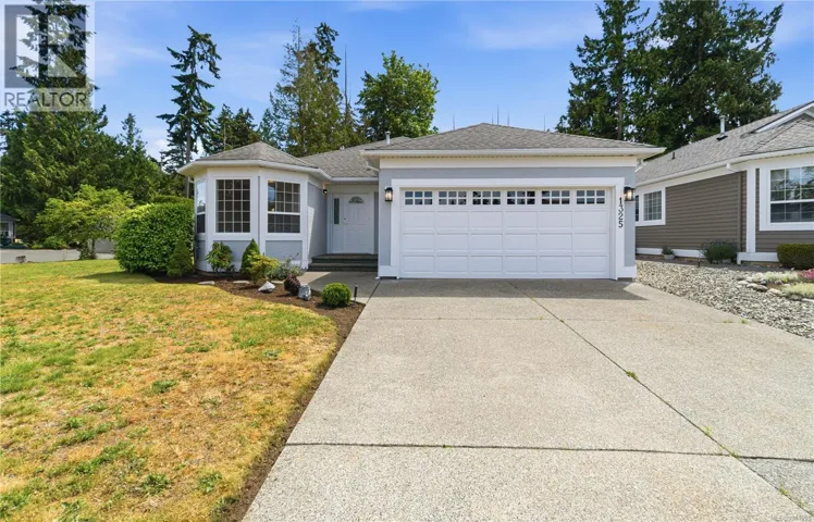 1325 Leeward Way, Qualicum Beach, British Columbia V9K2M1