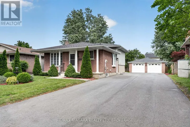 4074 BROOKDALE DRIVE, Niagara Falls (Ascot), Ontario L2H2B3