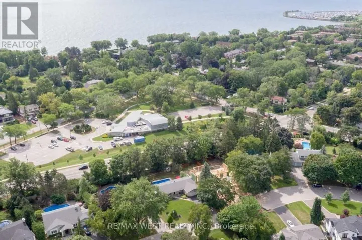 1566 VENETIA DRIVE, Oakville (SW Southwest), Ontario L6L1K7