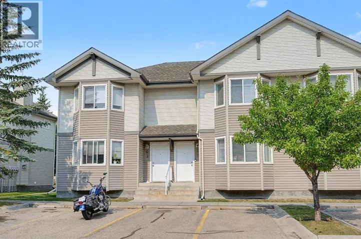 65 Royal Birch Villas NW, Calgary, Alberta T3G5V2