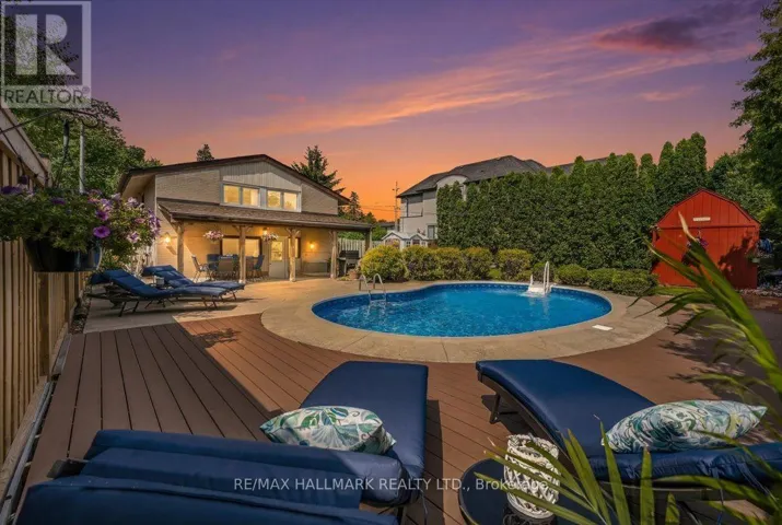 433 SEABOURNE DRIVE, Oakville (WO West), Ontario L6L4E9